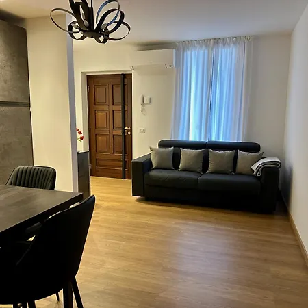 Апартаменты Magic Place Bergamo! Beauty Nest In The Heart Of The *