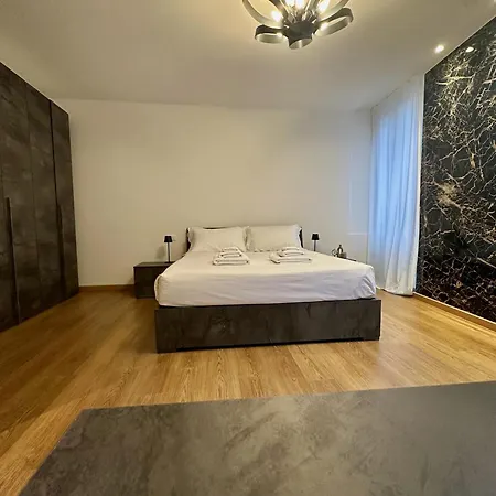 Апартаменты Magic Place Bergamo! Beauty Nest In The Heart Of The